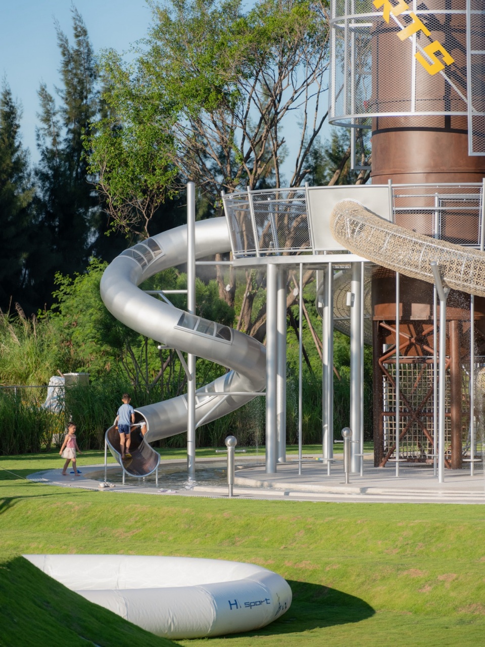 Landscape Design of the First Opening Area of the Double Happiness Island Sports Cluster by Yudao Studio
