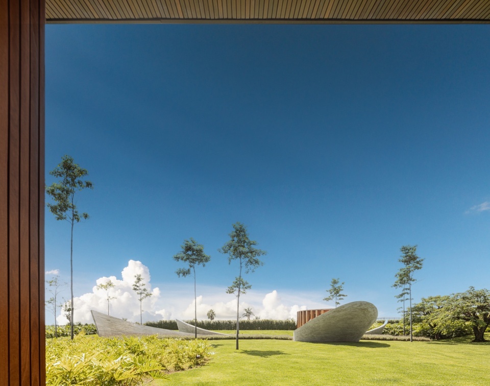 Nest Chapel by Felipe Caboclo Arquitetura