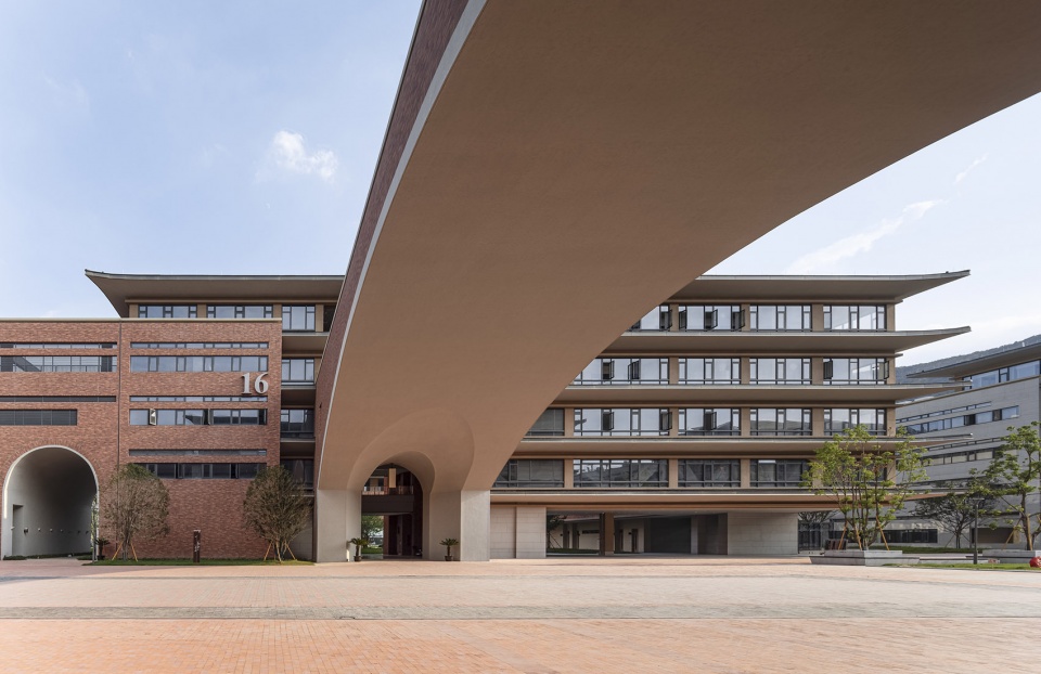 huzhou university by gad