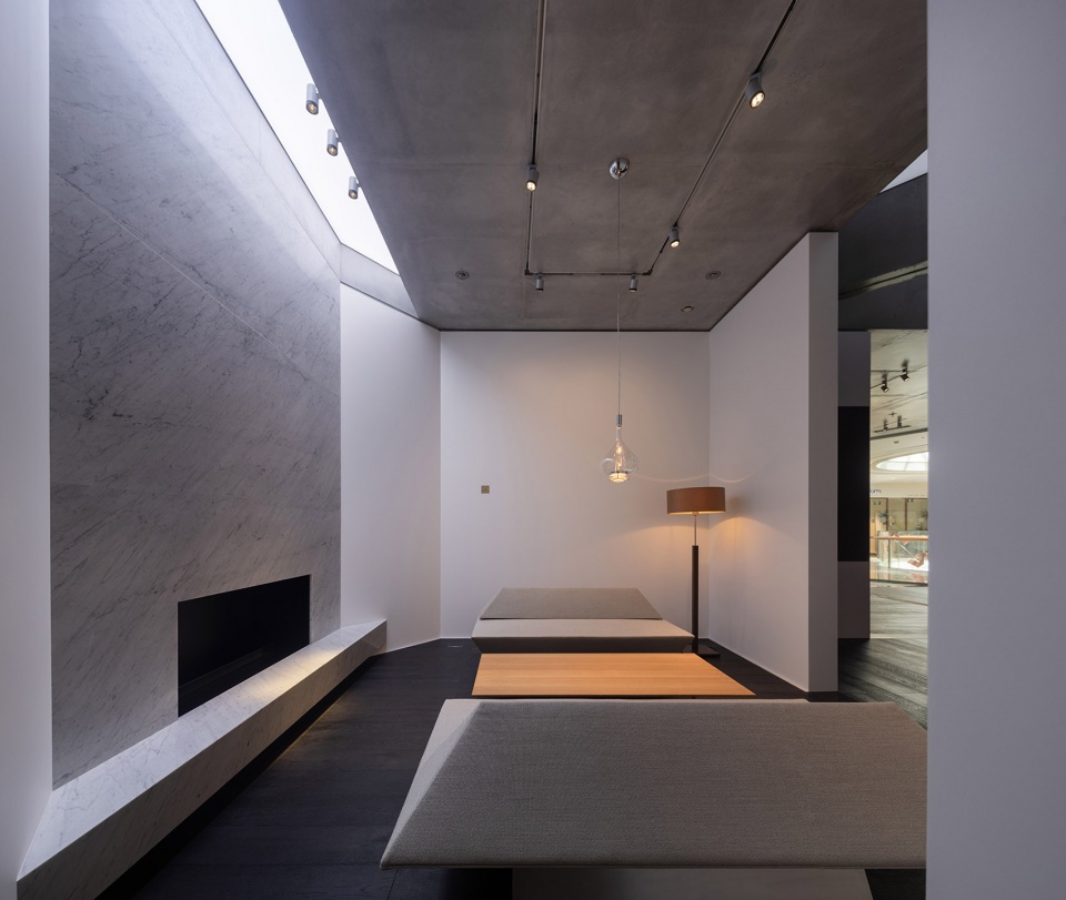 jung shanghai showroom by atelier mearc