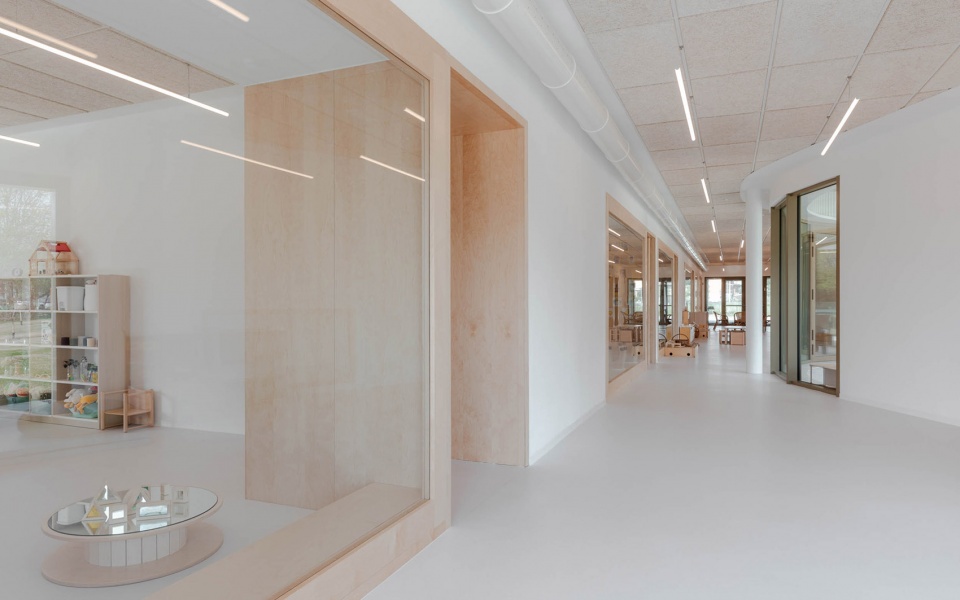 new nursery school in bergamo by studio capitanio architetti