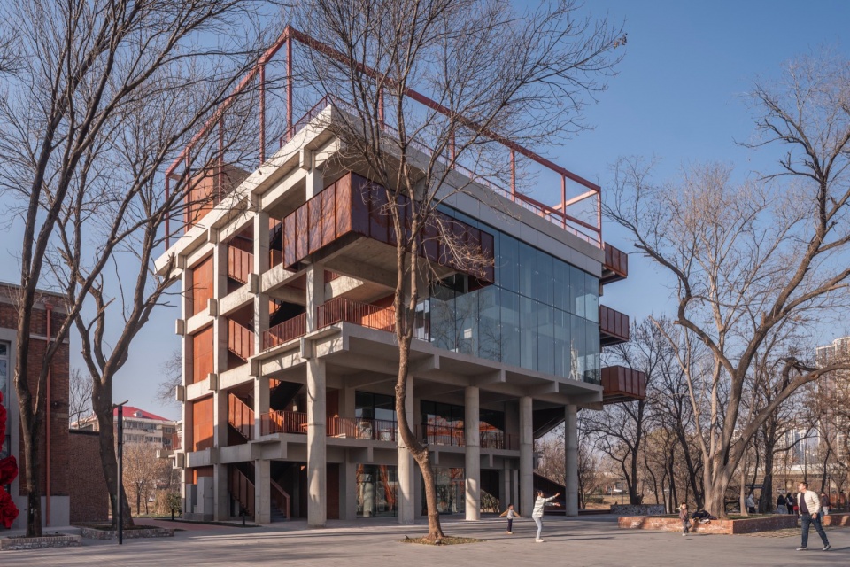 Jinyi Coordinate Design of Building 2 Tianjin First Machine Tool Plant by CM Design