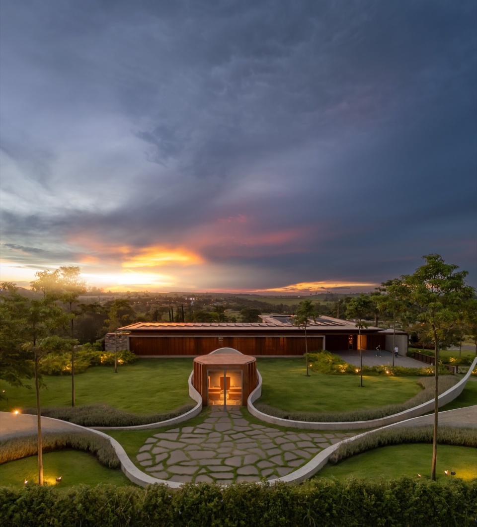 Nest Chapel by Felipe Caboclo Arquitetura