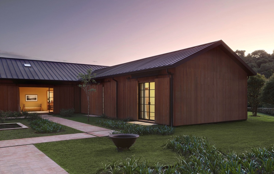 loc country house by dado castello branco arquitetura