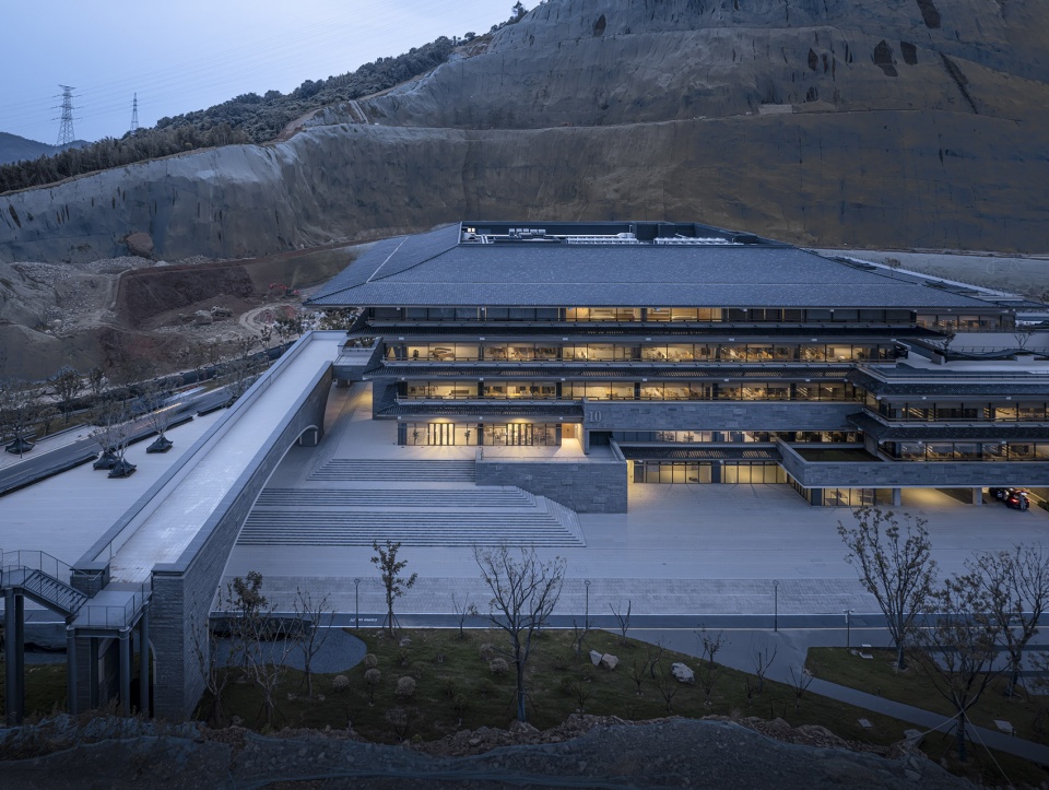 huzhou university by gad