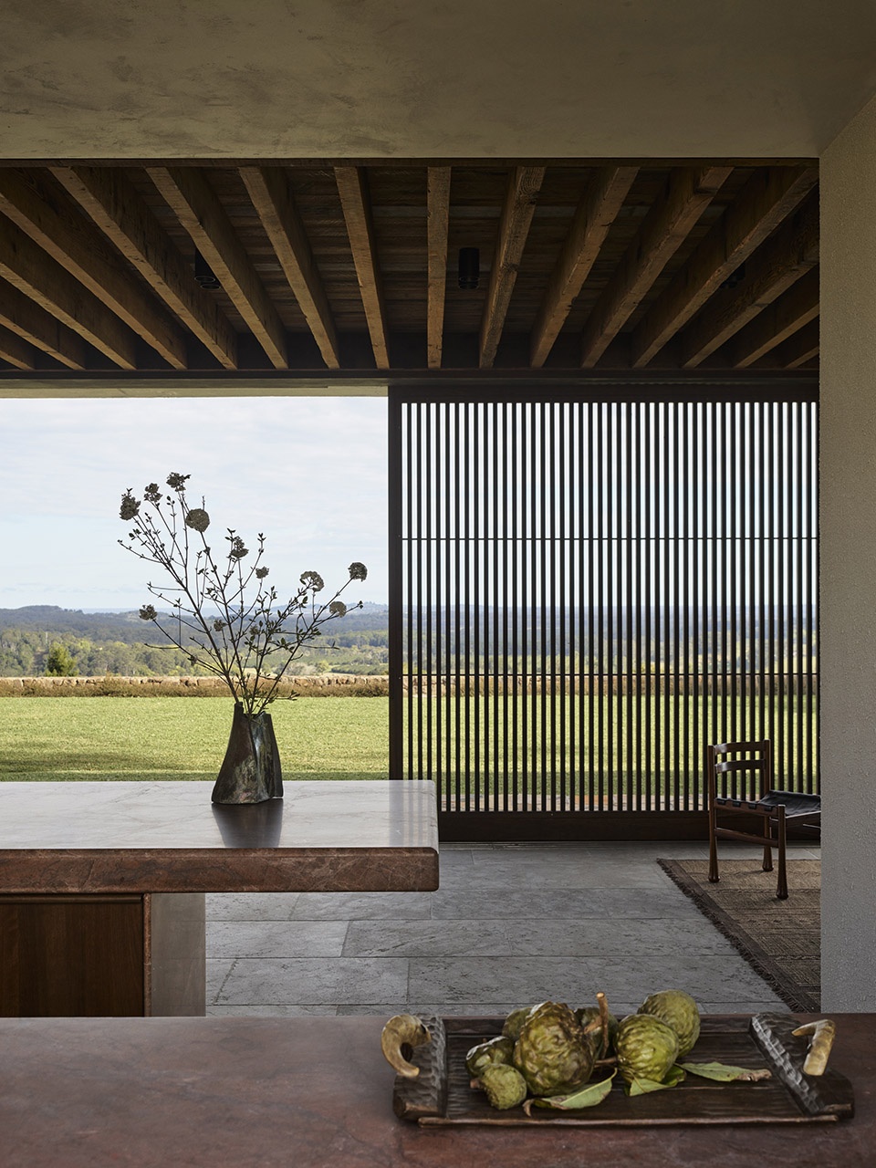 byron hinterland house by tigmi design studio