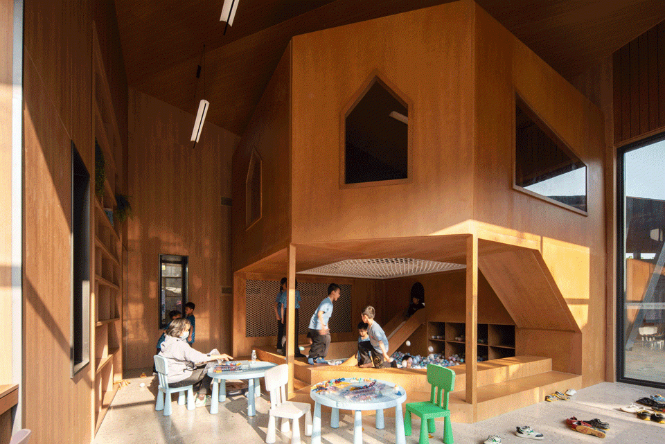 xutian village community center by line plus