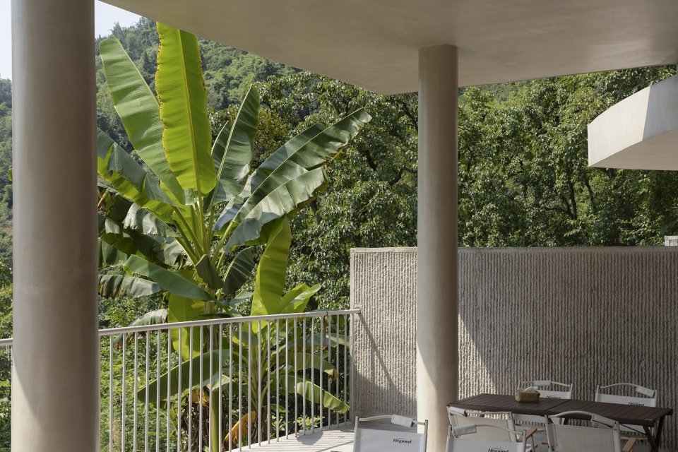 buzzy sunny feixue pavilion by archermit