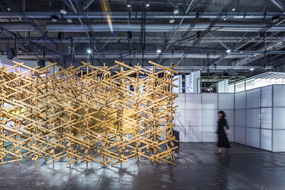 the cloud installation design of springtime along the river china by mat office