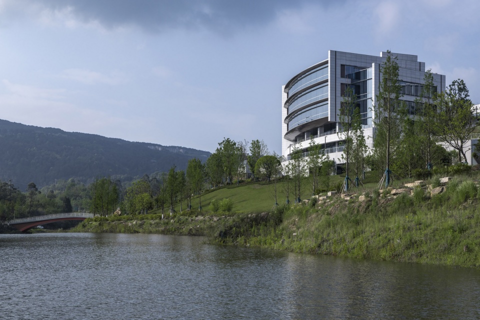 huigu lake innovation town by dushe architectural design