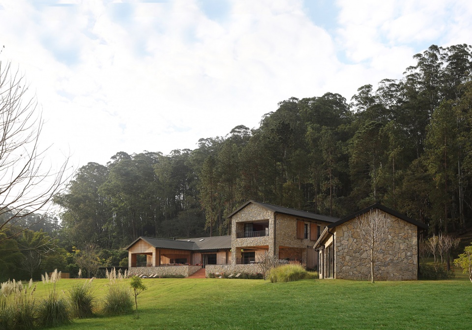 loc country house by dado castello branco arquitetura