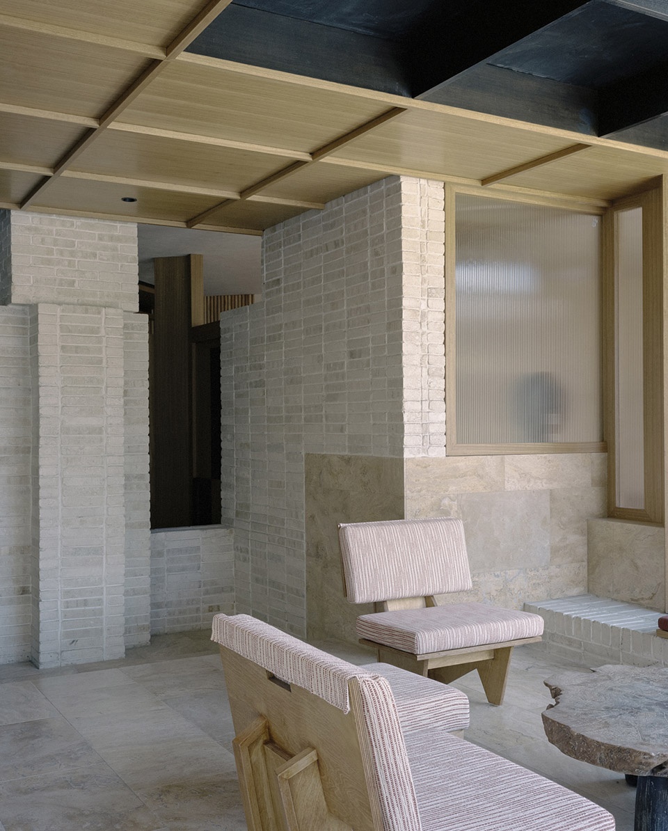 kawagebo snow mountain hotel by moguang studio