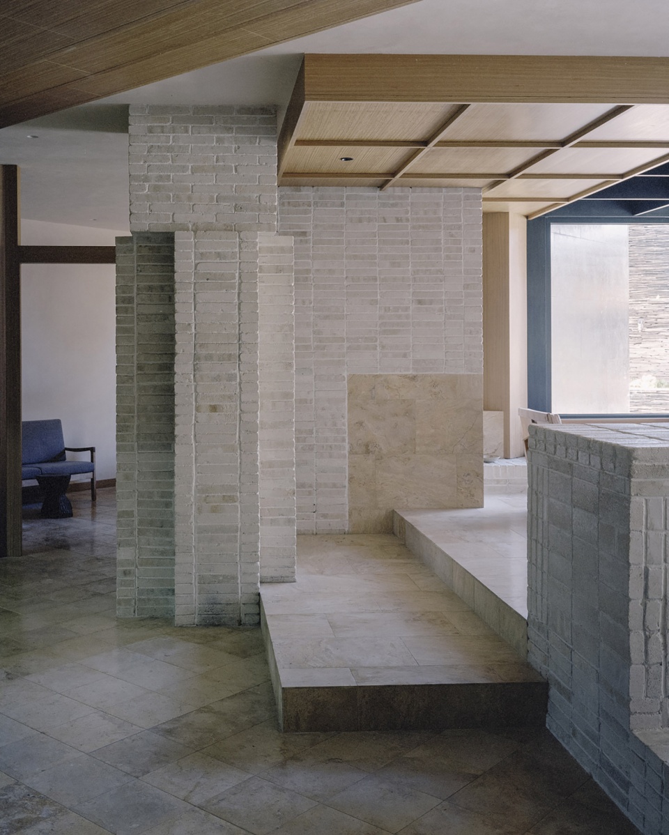 kawagebo snow mountain hotel by moguang studio