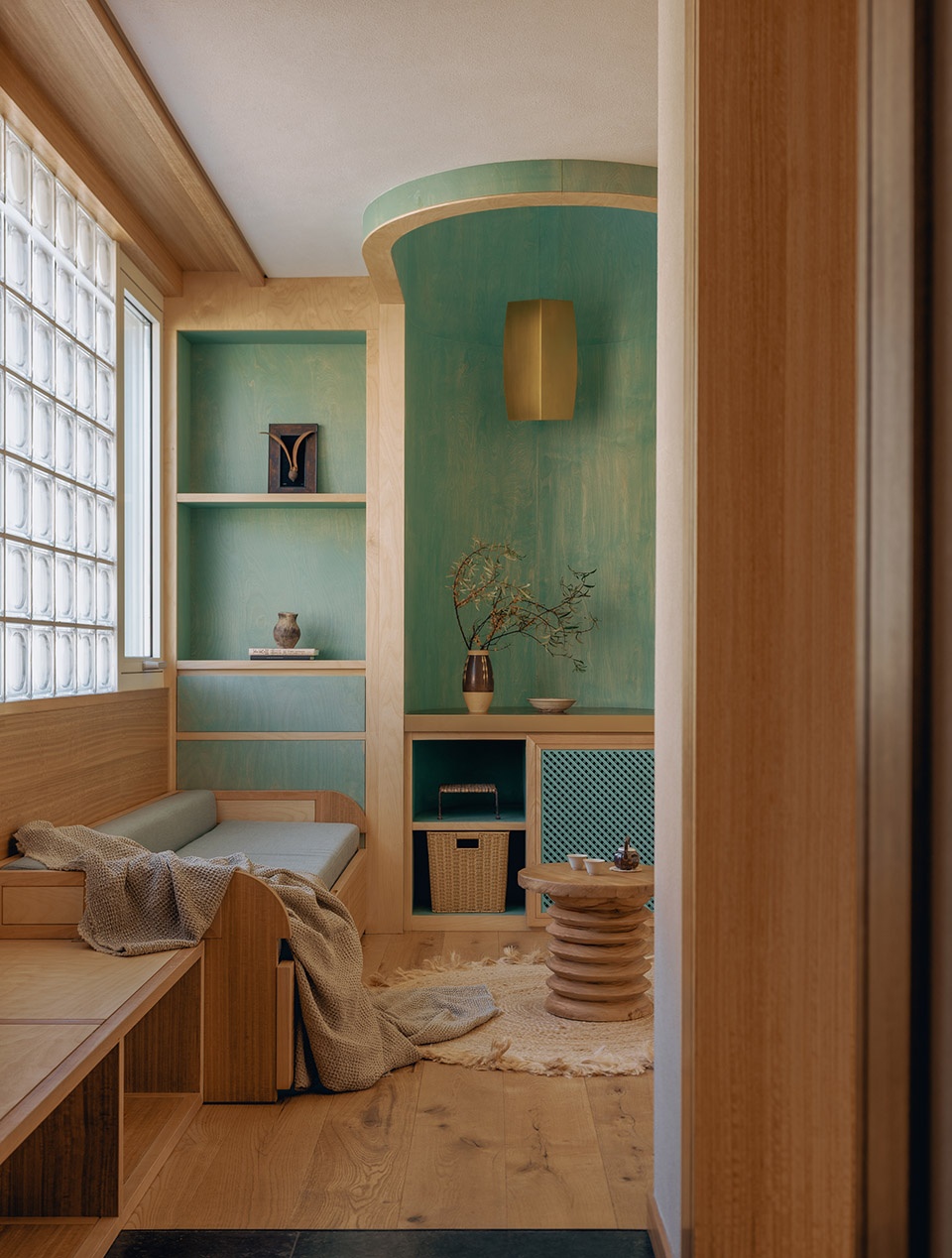 kawagebo snow mountain hotel by moguang studio