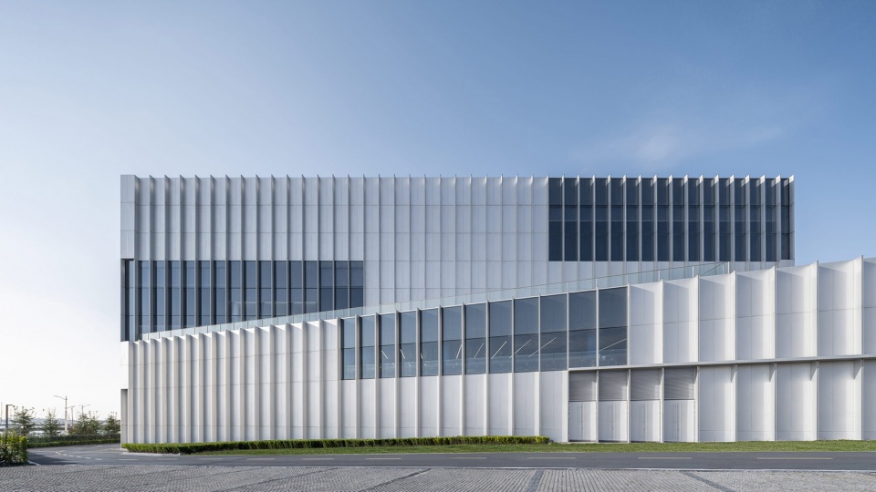 qingdao science technology museum by gmp