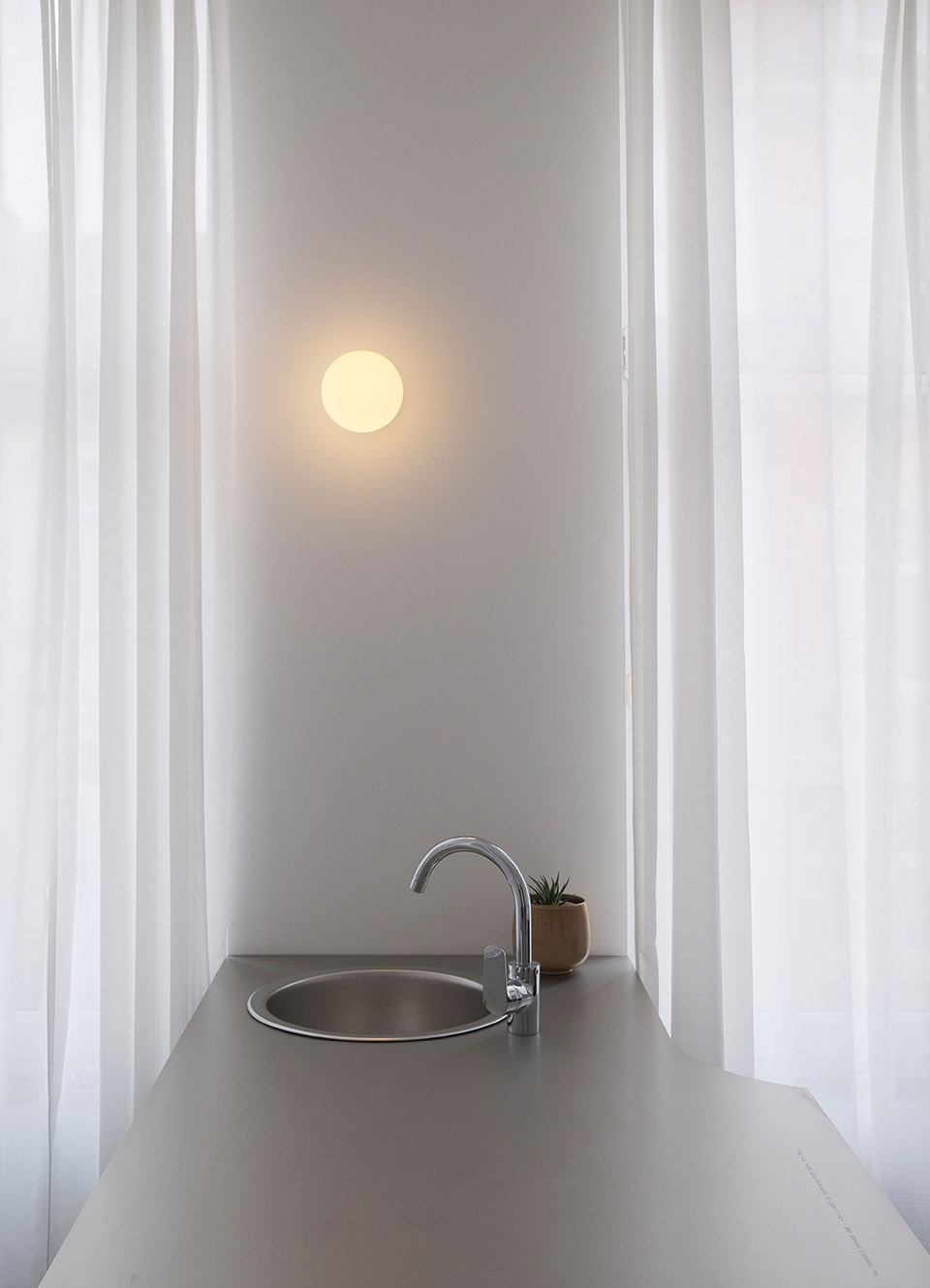 flat refurbishment in brussels by estate estate architects