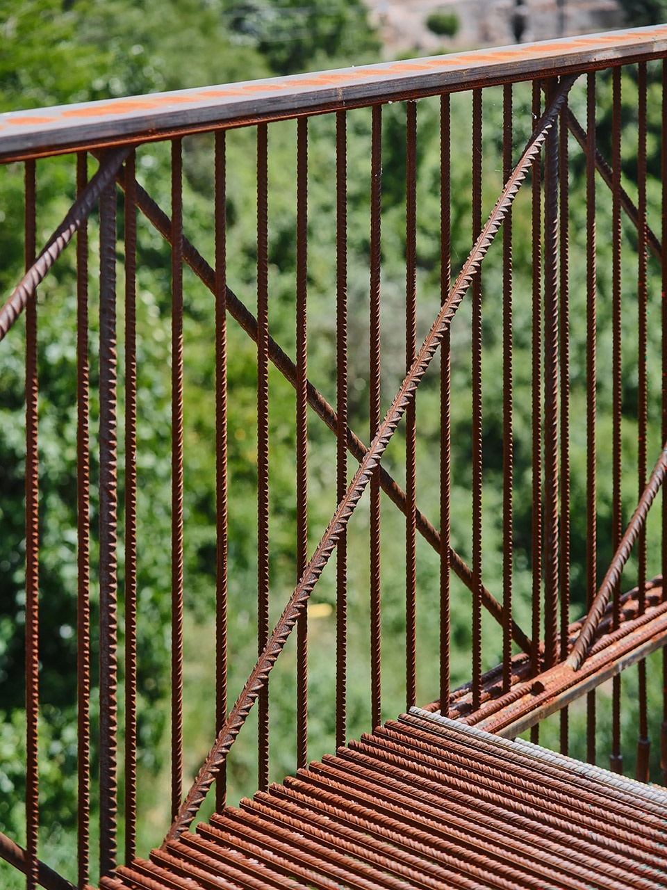 Landscape staircase in la Vall del Paradis by Comas Pont arquitectes