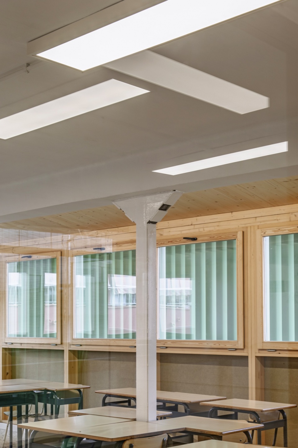santa eulalia school in cornella by sau taller darquitectura