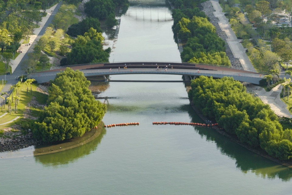Waterfront Landscape Design of the Estuary Section of Qianhai Central River in Shenzhen by Original Design Studio TJAD