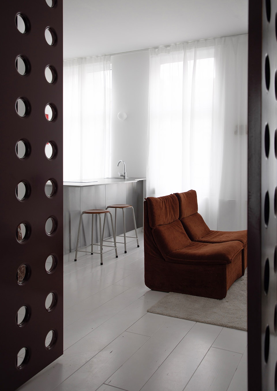 flat refurbishment in brussels by estate estate architects