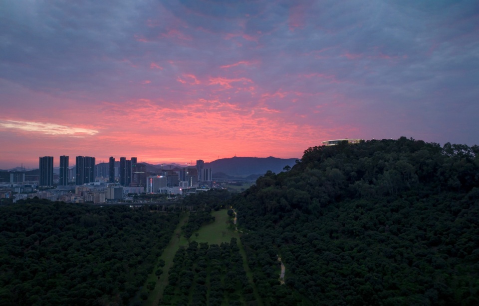 Shenzhen Guangming Science Park by Guangzhou SPI Design Surbana Jurong Consultants