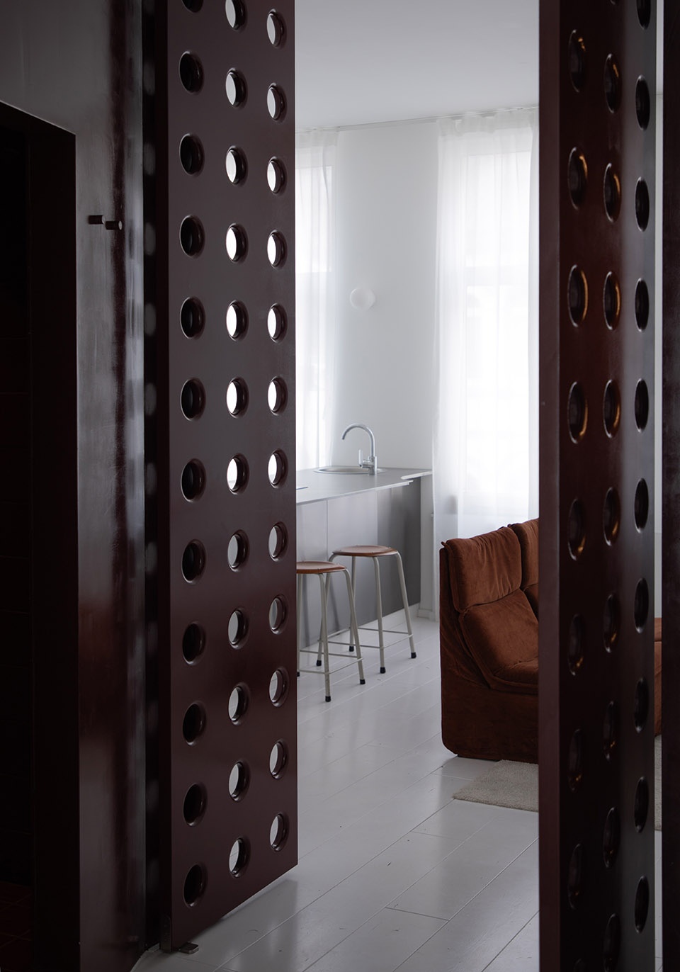 flat refurbishment in brussels by estate estate architects