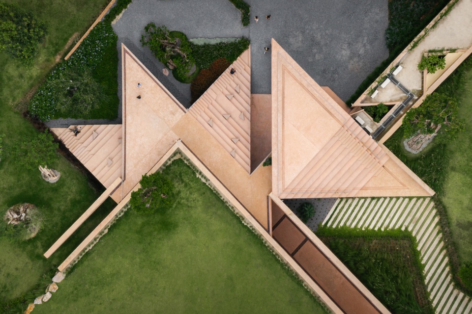 harudot khaoyai cafe by idin architects