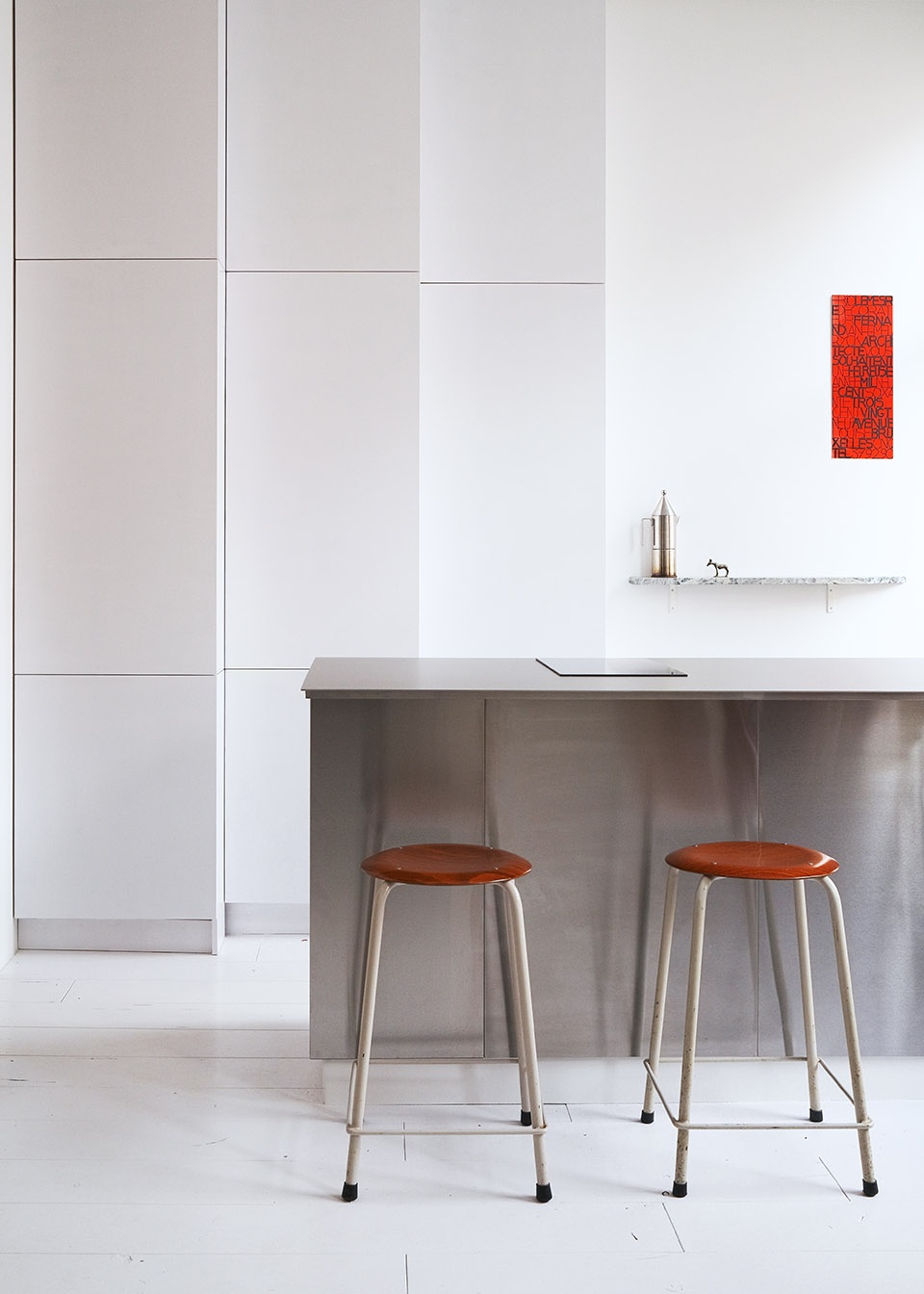 flat refurbishment in brussels by estate estate architects