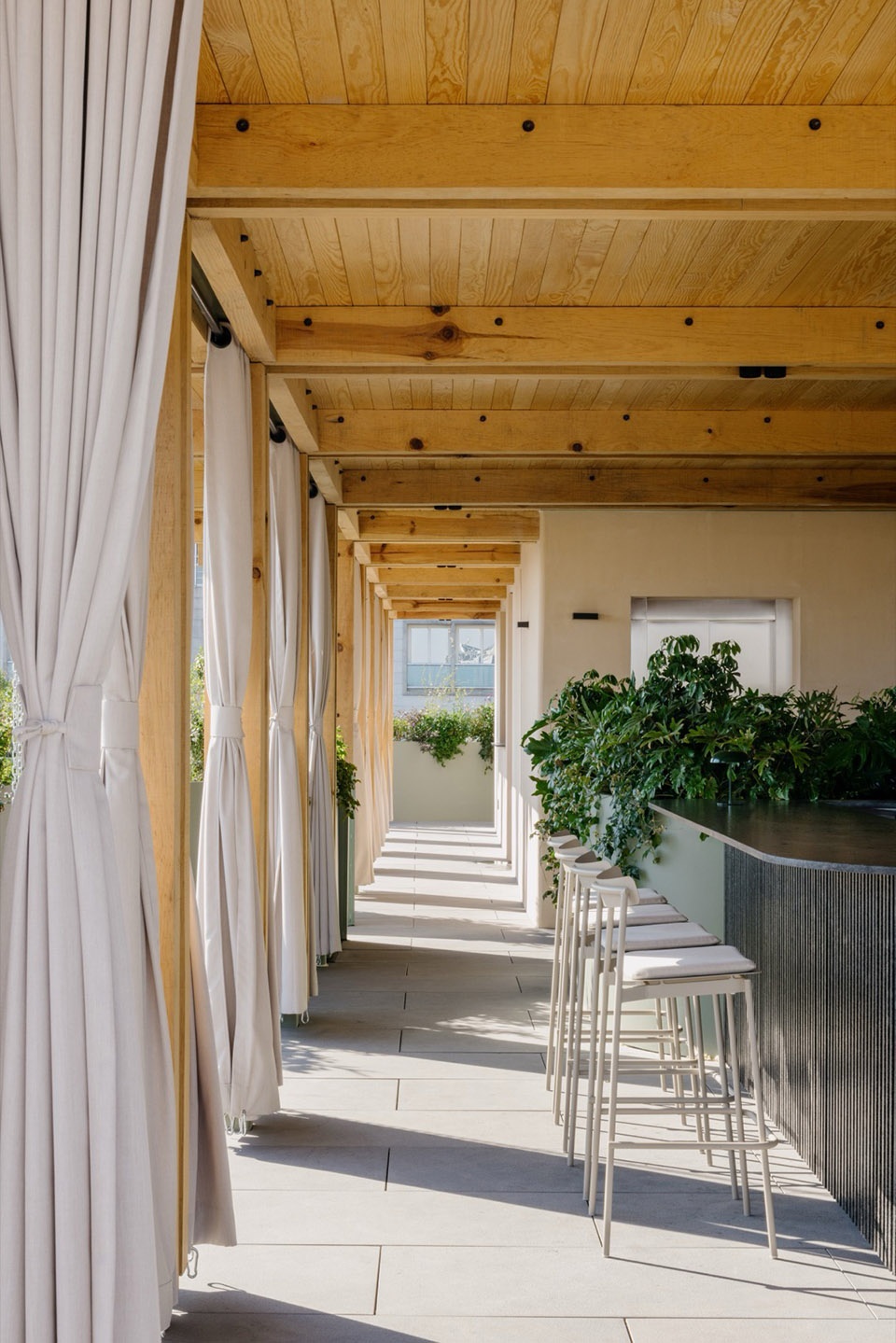 ONTO alvaro Obregon by CRB Arquitectos