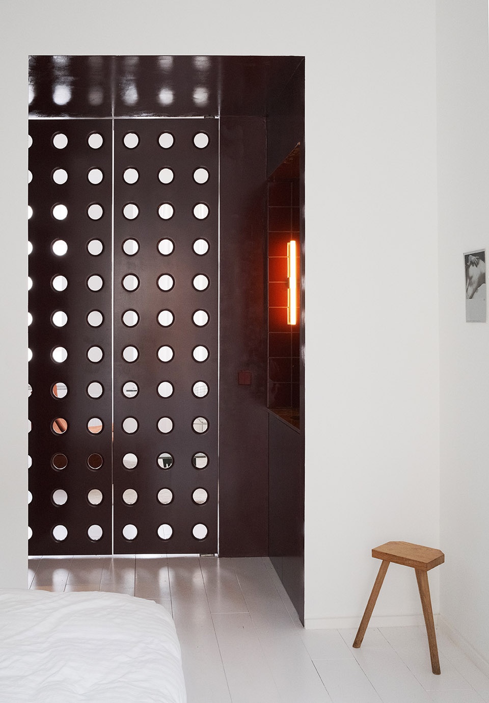 flat refurbishment in brussels by estate estate architects