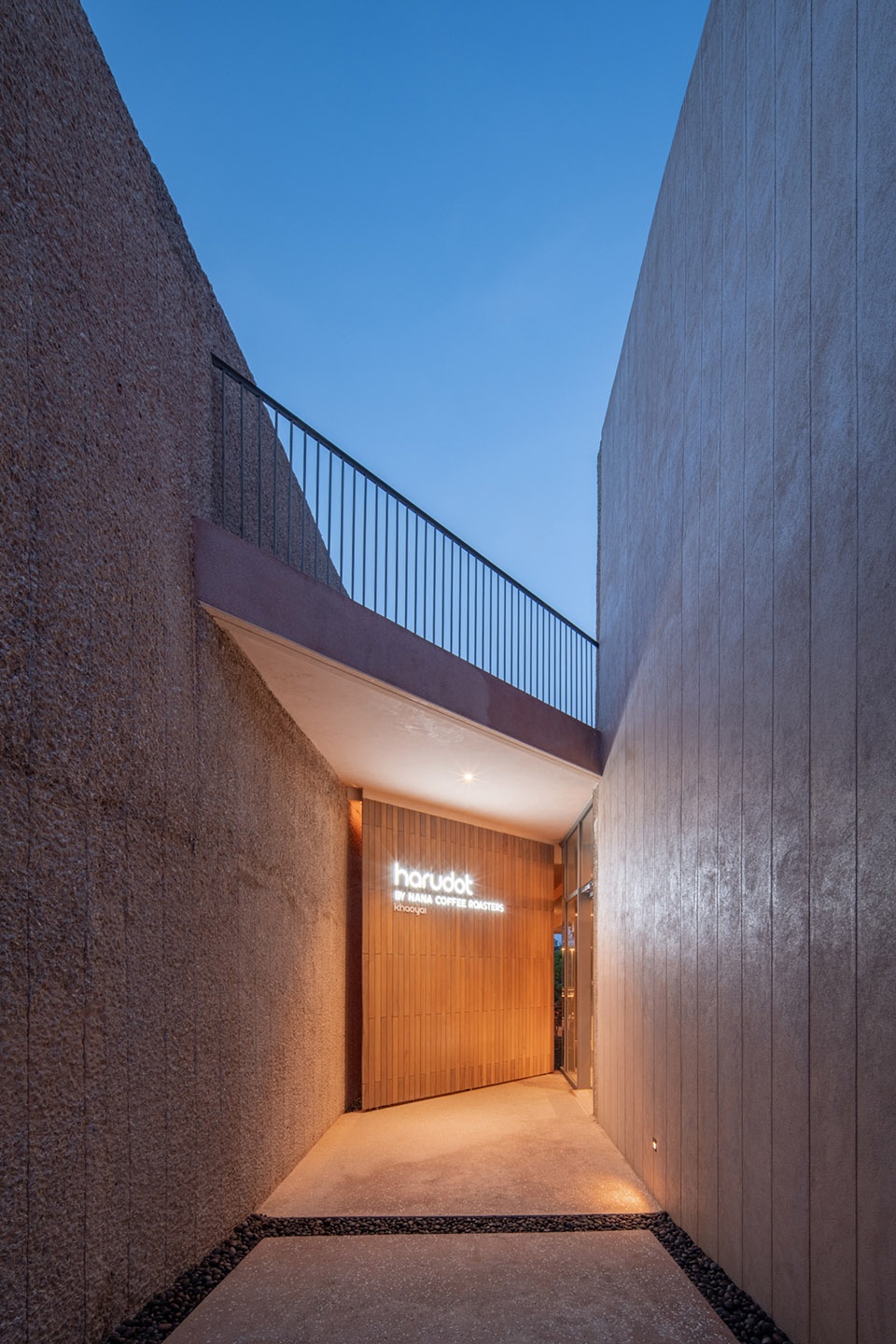 harudot khaoyai cafe by idin architects