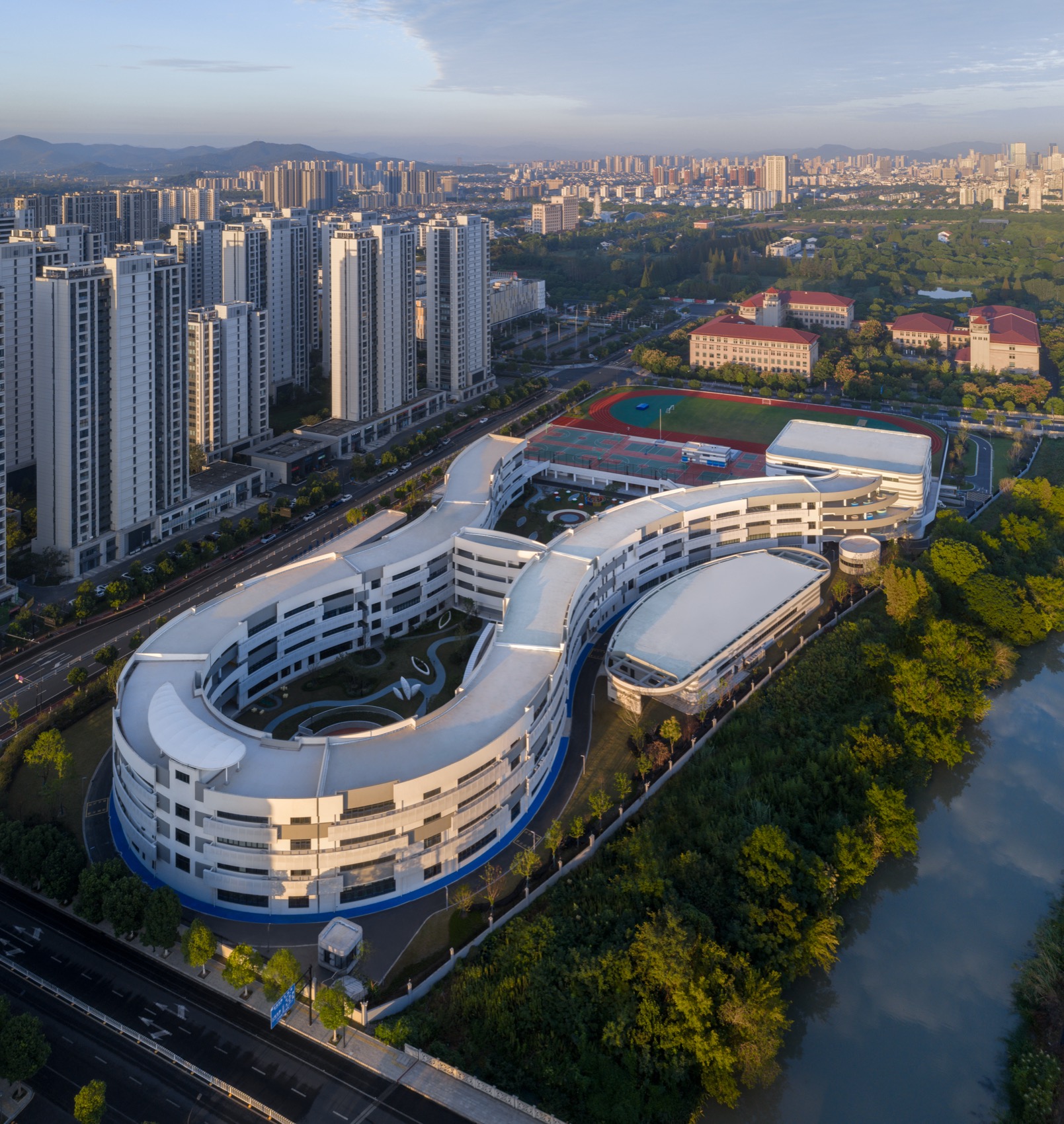 Huzhou Shushan Primary School
