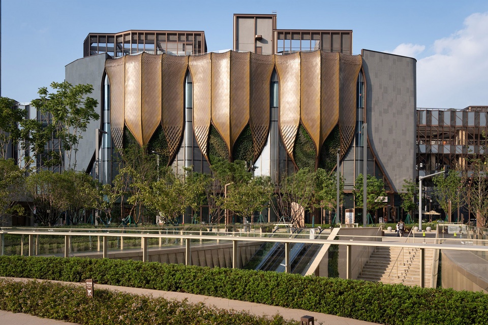 the park k11 facade design by lead