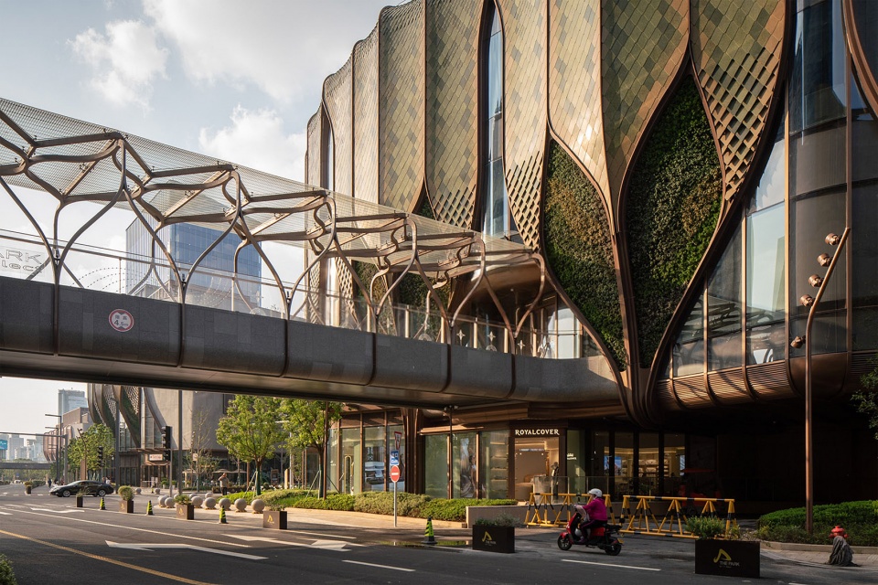 the park k11 facade design by lead