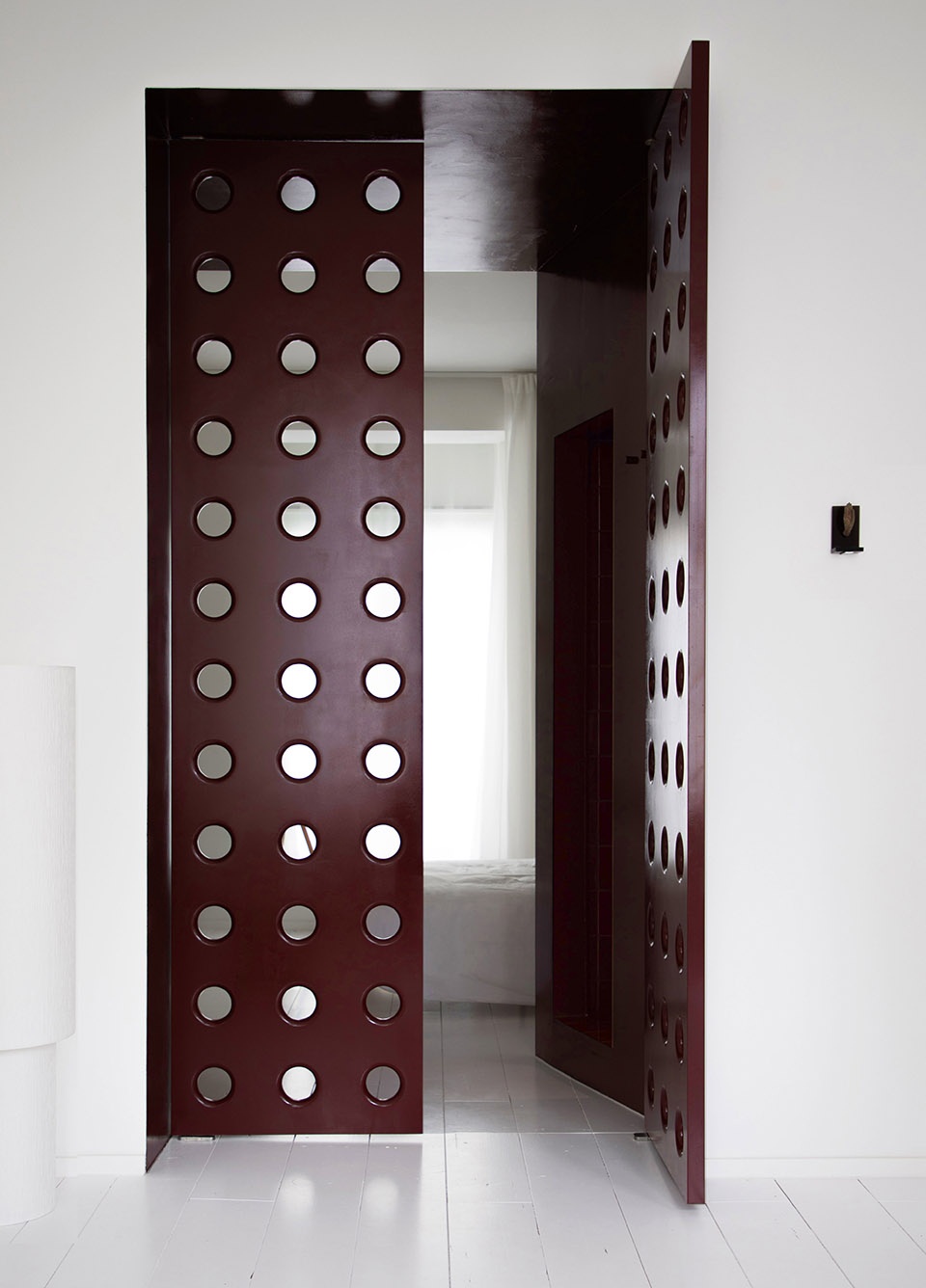 flat refurbishment in brussels by estate estate architects
