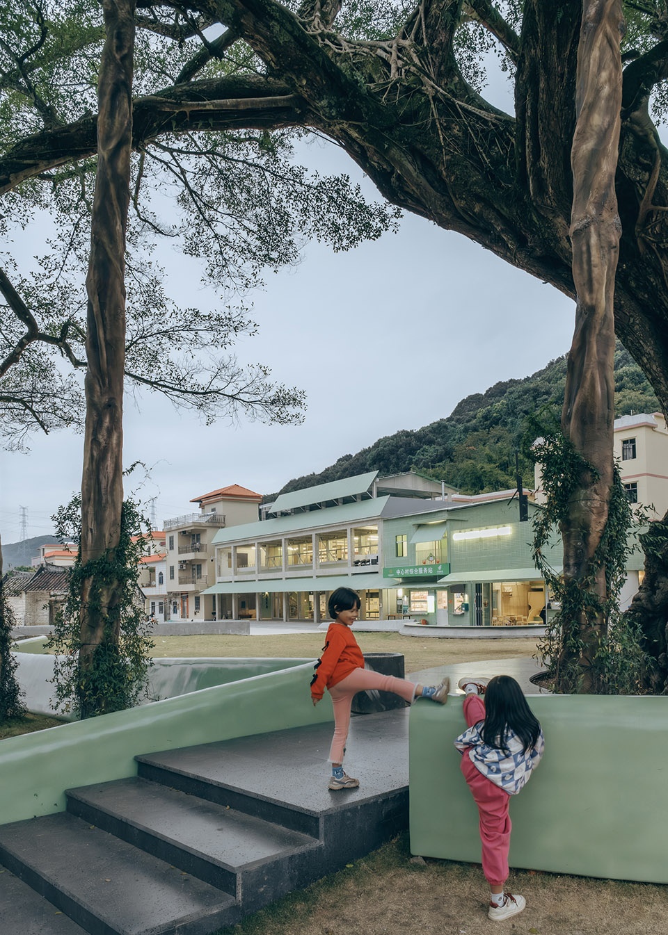 ancient banyan plaza renovation by atelier xuk