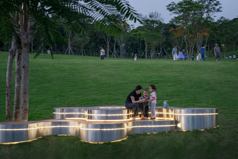 Shenzhen Guangming Science Park by Guangzhou SPI Design Surbana Jurong Consultants