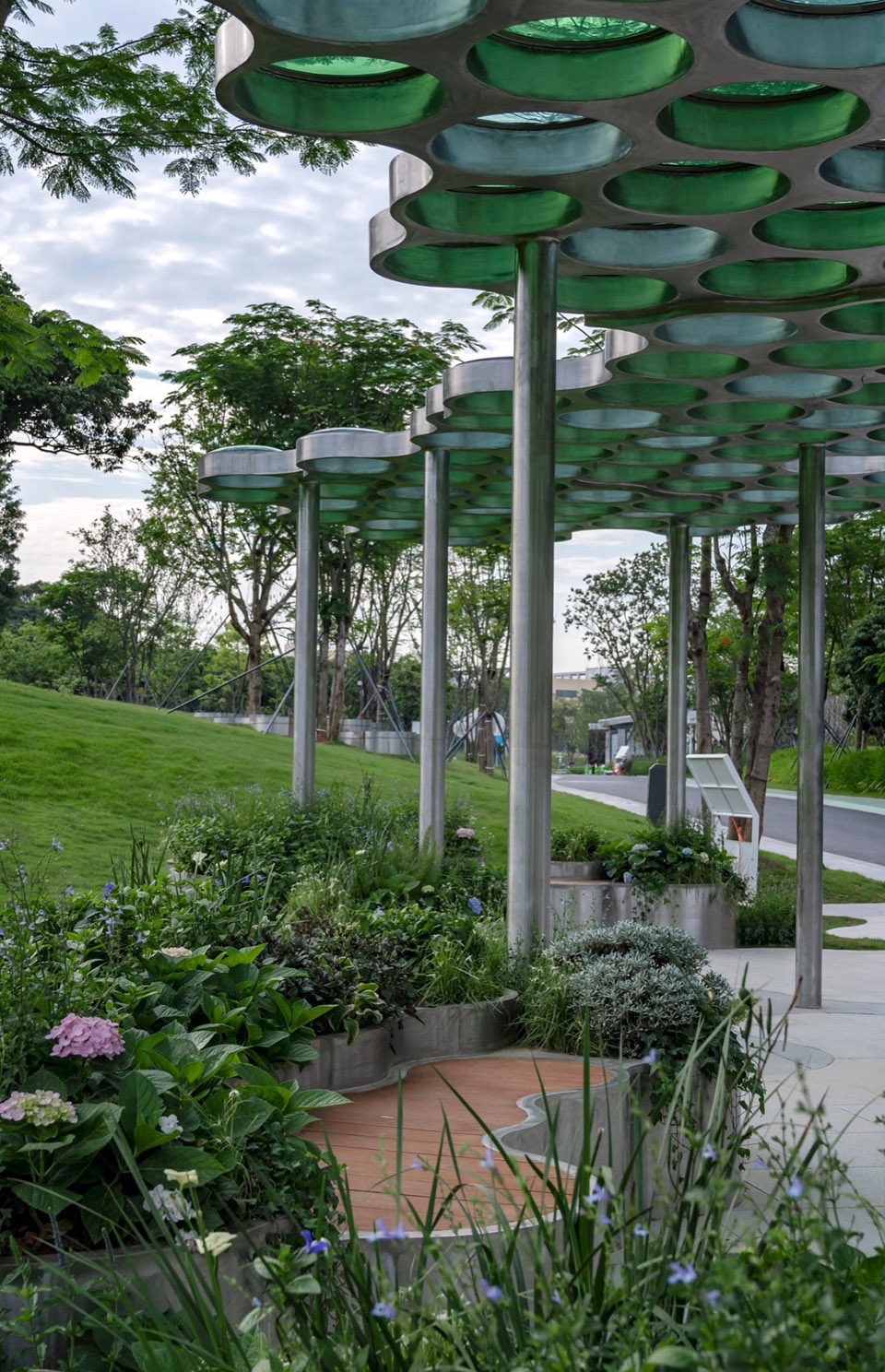 Shenzhen Guangming Science Park by Guangzhou SPI Design Surbana Jurong Consultants