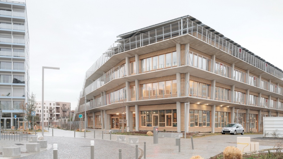 Yvonne Kerzreho school complex by SAM Architecture