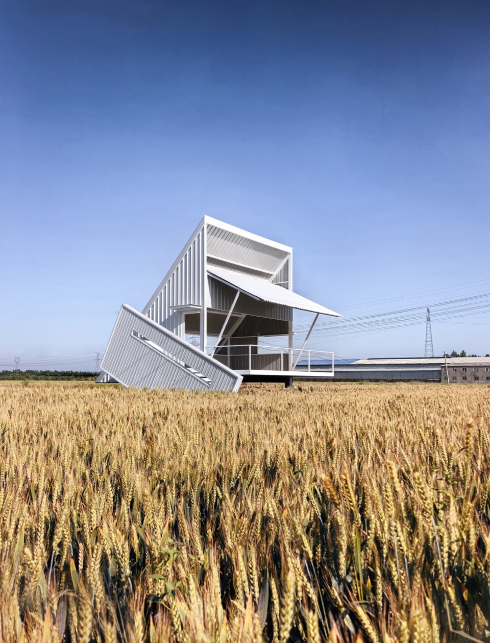 A white barn