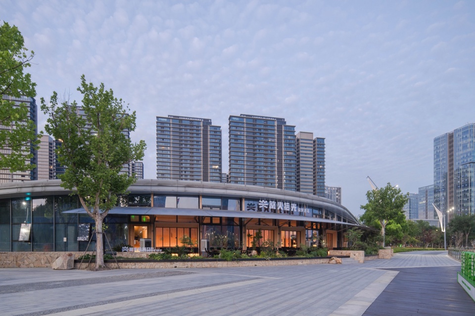 Bonfire Shiguang Restaurant