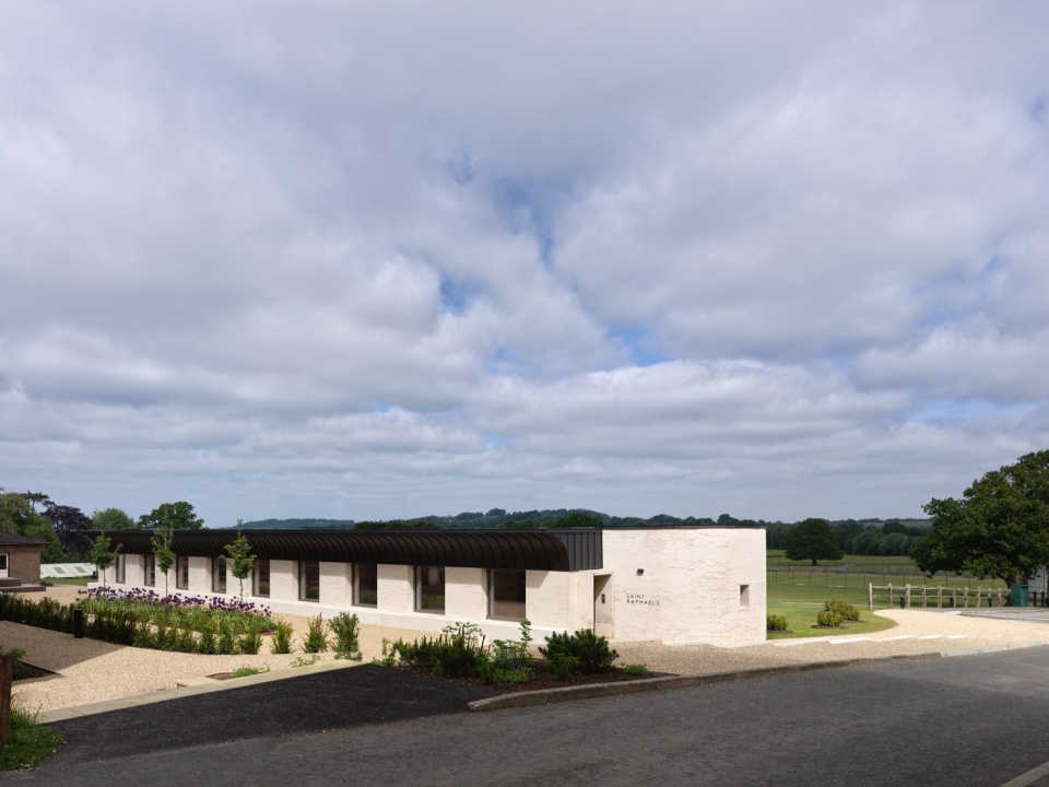 St Raphael s at Mayfield by Adam Richards Architects