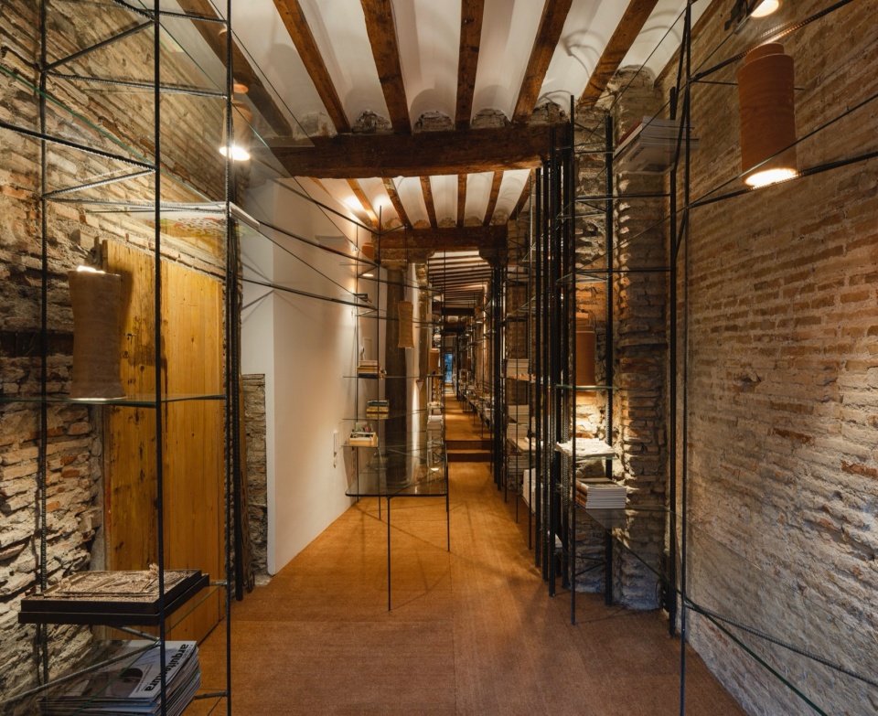 Small Storehouse Of Layers Of Time by SERRANO BAQUERO