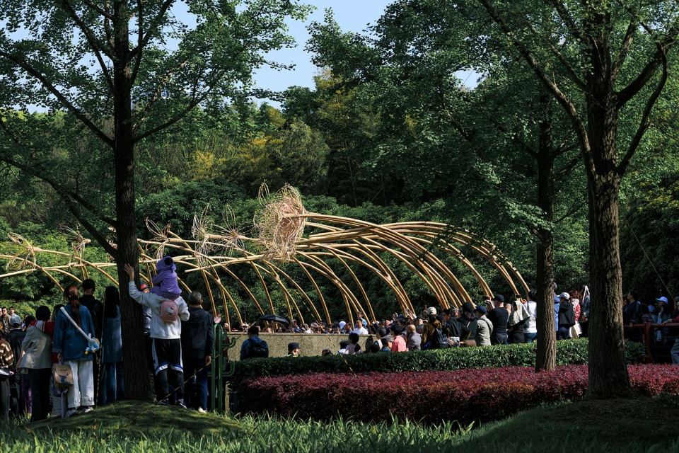 Bent by Spring
