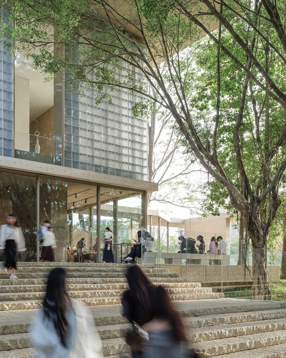 Ananya Art Center Guangzhou Branch and Community Canteen by Vector Architects
