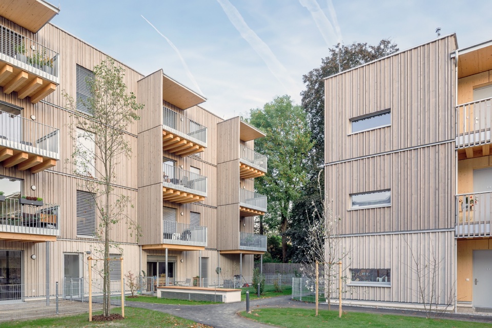 Living in Timber Structures
