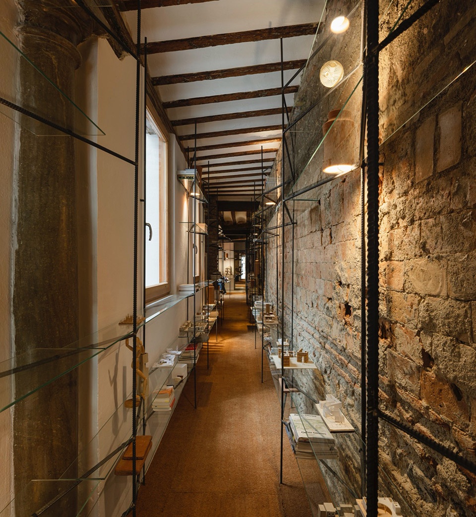 Small Storehouse Of Layers Of Time by SERRANO BAQUERO