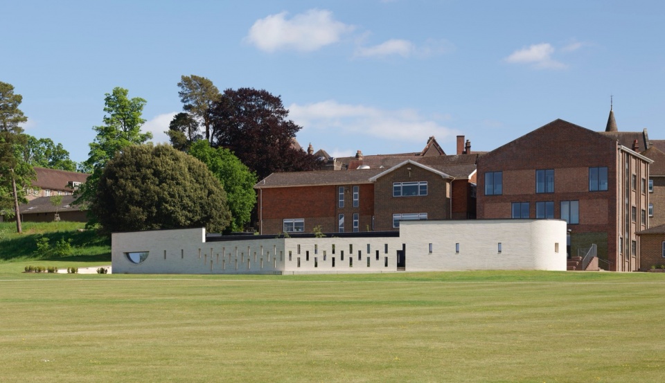St Raphael s at Mayfield by Adam Richards Architects