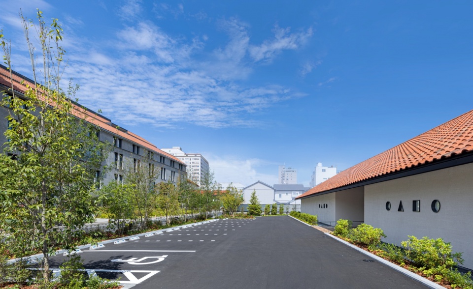 kurashiki central hospital miwa nursery school by nikken sekkei