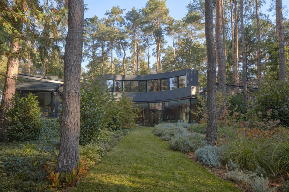 House with a Glade